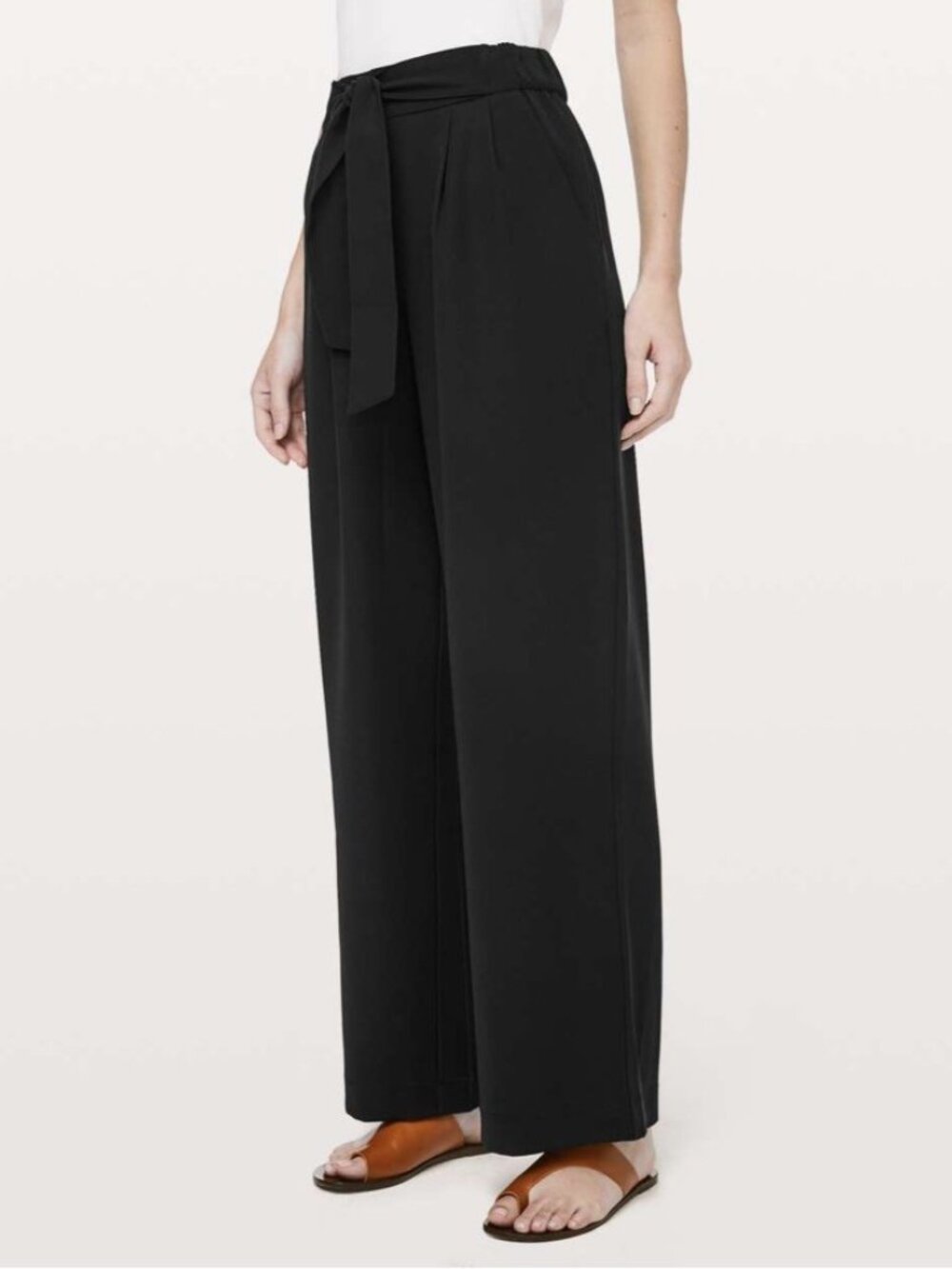 lululemon Noir Pant Black High Rise Wide Leg Tie Waist Pleated Trouser Size 4